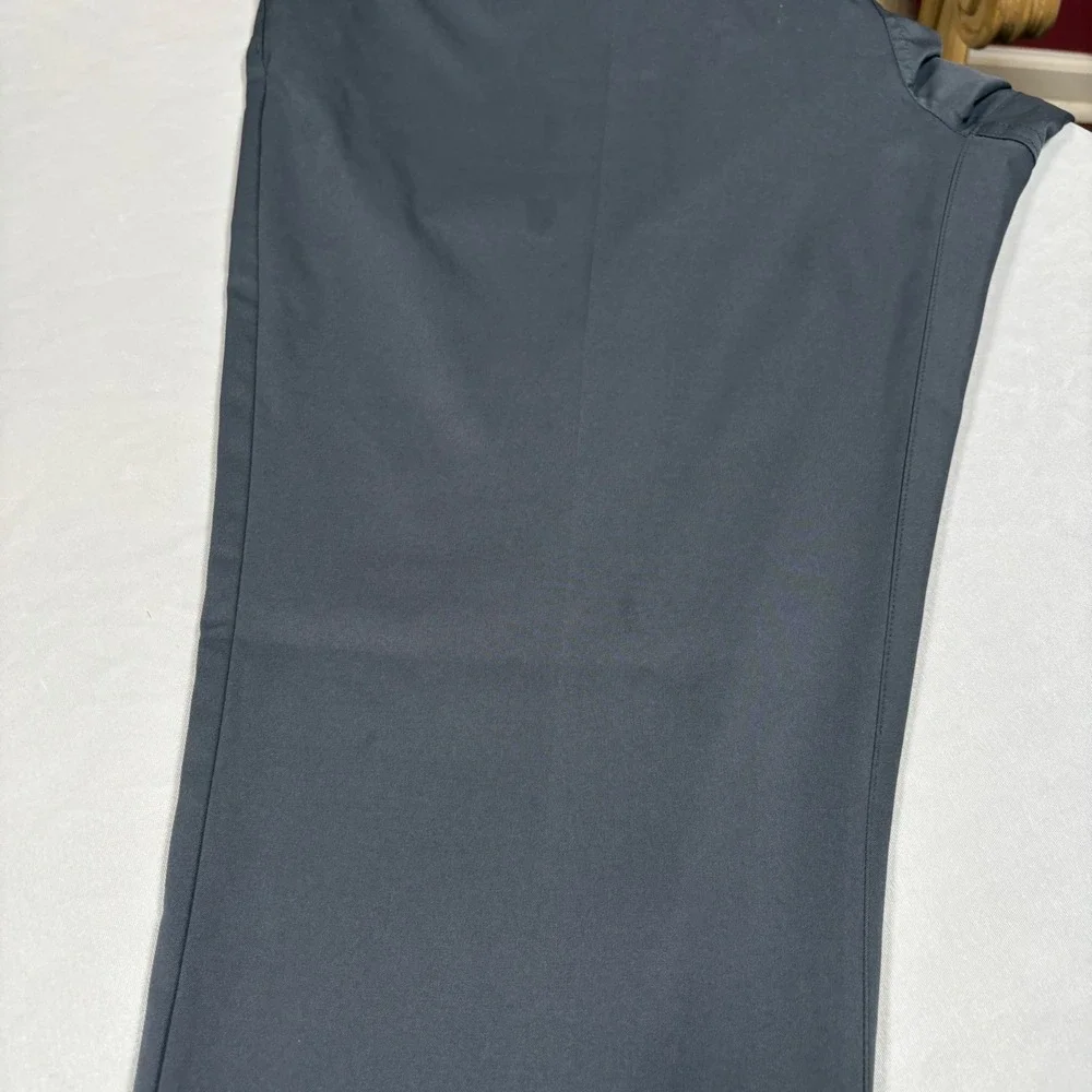 TravisMathew Pants Mens 38 Open To Close Gray Performance EUC